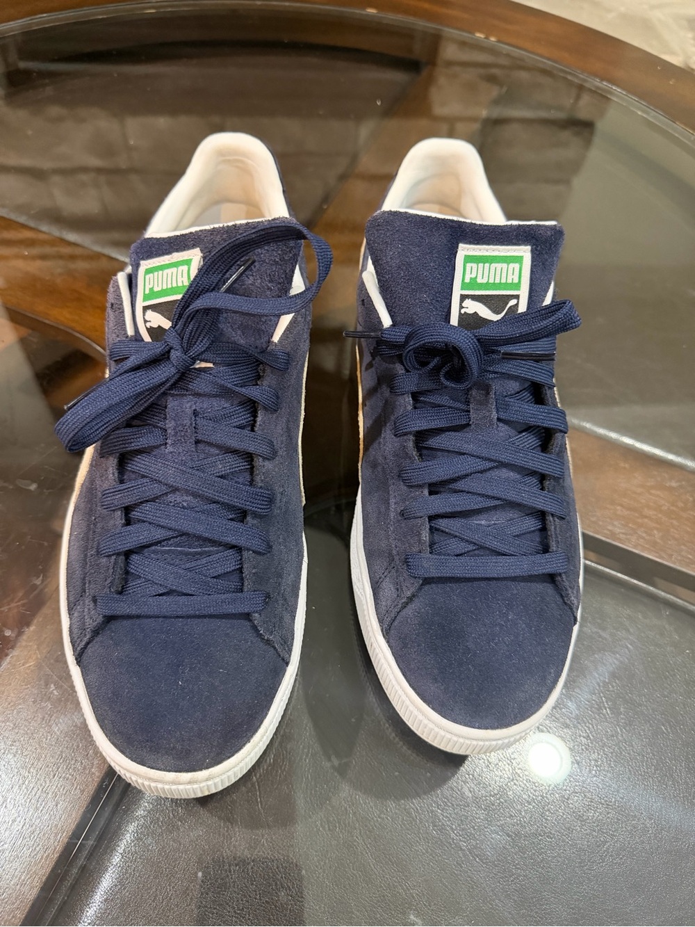 PUMA Suede Classic XXI Sneakers in the popular Peacoat/Puma White. Size 10.5 - Picture 2 of 8
